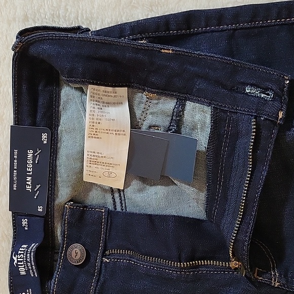 HOLLISTER HIGH RISE JEAN LEGGING SIZE 29 SHORT - Picture 10 of 12